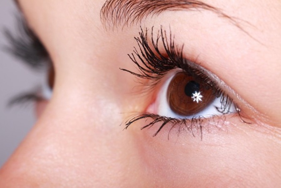 12 Ways Eye Movements Give Away Your Secrets